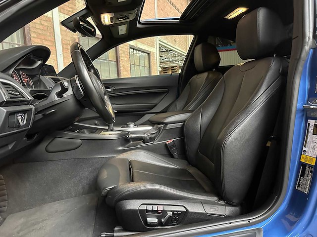 Bmw m235i f22 n55 326pk 2016 (97.000km) 2-serie coupé - afbeelding 31 van  47