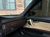 Bmw m3 4.0 v8 e90 -manual- 420pk 2008 3-serie youngtimer - afbeelding 30 van  45