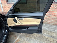 Bmw m3 4.0 v8 e90 -manual- 420pk 2008 3-serie youngtimer - afbeelding 36 van  45