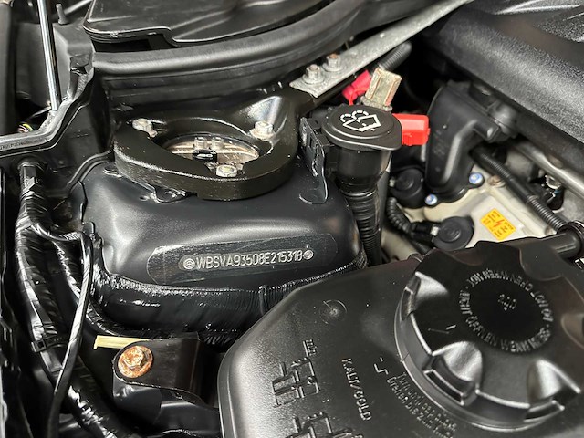 Bmw m3 4.0 v8 e90 -manual- 420pk 2008 3-serie youngtimer - afbeelding 44 van  45