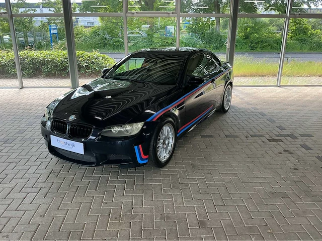 Bmw m3 cabriolet e93 | 4.0 v8 s65 | 2008 | youngtimer | 420 pk | m dct | marge auto - afbeelding 23 van  35