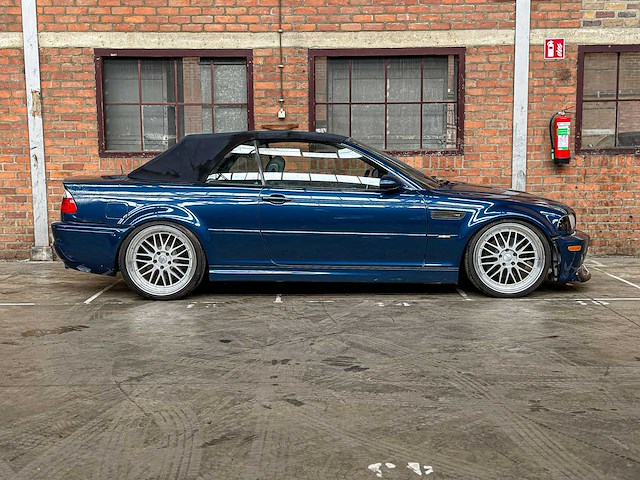 Bmw m3 e46 cabriolet 3.2 343pk s54b32 343pk 2002 youngtimer - afbeelding 2 van  43