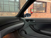 Bmw m3 e46 cabriolet 3.2 343pk s54b32 343pk 2002 youngtimer - afbeelding 13 van  24