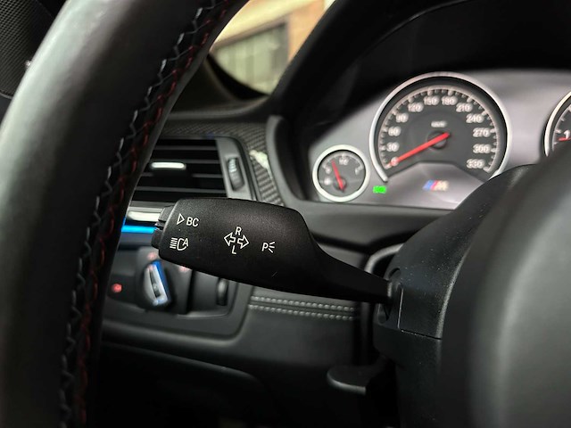 Bmw m4 cabriolet 431pk carbon 2015 m-sport 4-serie f83, t-248-ld - afbeelding 24 van  52