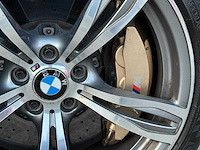 Bmw m5 - 2014 - 5-serie - keramische remmen - personenauto - afbeelding 2 van  45