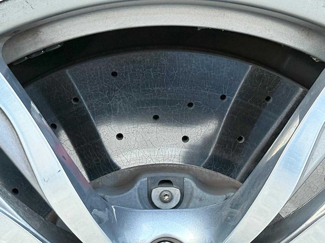 Bmw m5 - 2014 - 5-serie - keramische remmen - personenauto - afbeelding 4 van  45