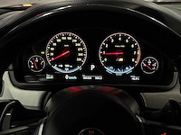 Bmw m5 - 2014 - 5-serie - keramische remmen - personenauto - afbeelding 16 van  45