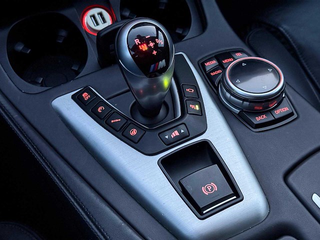 Bmw m5 - 2014 - 5-serie - keramische remmen - personenauto - afbeelding 19 van  45