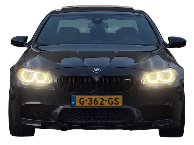 Bmw m5 - 2014 - 5-serie - keramische remmen - personenauto - afbeelding 23 van  45