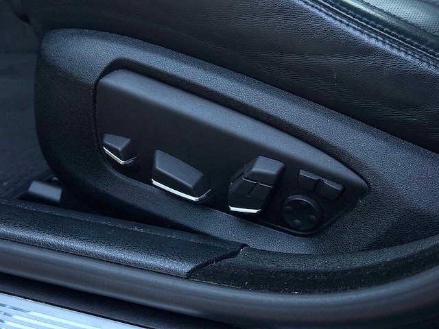 Bmw m5 - 2014 - 5-serie - keramische remmen - personenauto - afbeelding 37 van  45