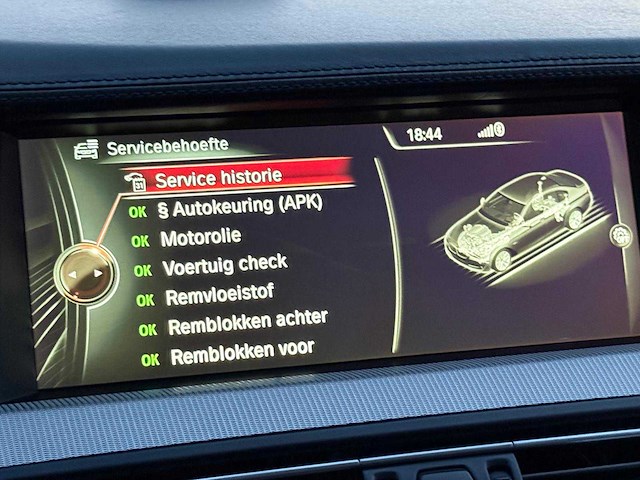 Bmw m5 - 2014 - 5-serie - keramische remmen - personenauto - afbeelding 39 van  45