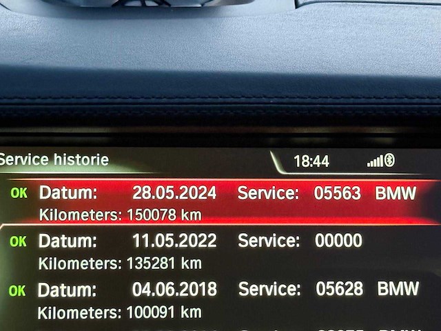 Bmw m5 - 2014 - 5-serie - keramische remmen - personenauto - afbeelding 40 van  45