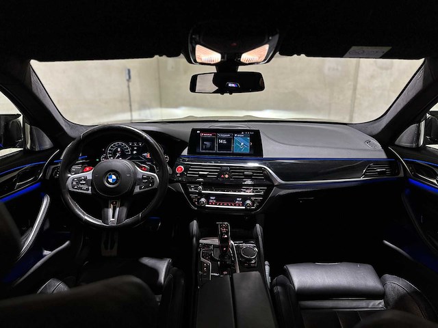 Bmw m5 4.4 v8 m-sport 600pk 2019 (origineel-nl) 5-serie, xr-334-d - afbeelding 8 van  61