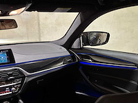 Bmw m5 4.4 v8 m-sport 600pk 2019 (origineel-nl) 5-serie, xr-334-d - afbeelding 9 van  61