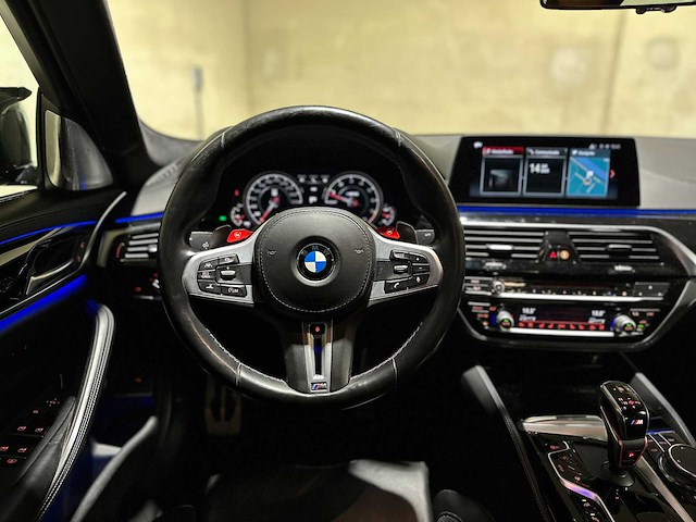 Bmw m5 4.4 v8 m-sport 600pk 2019 (origineel-nl) 5-serie, xr-334-d - afbeelding 13 van  61