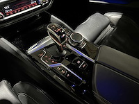 Bmw m5 4.4 v8 m-sport 600pk 2019 (origineel-nl) 5-serie, xr-334-d - afbeelding 24 van  61