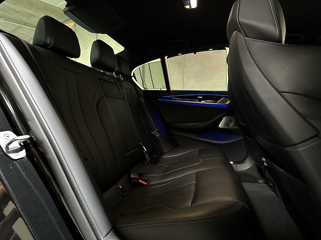Bmw m5 4.4 v8 m-sport 600pk 2019 (origineel-nl) 5-serie, xr-334-d - afbeelding 46 van  61