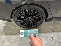 Bmw m5 4.4 v8 m-sport 600pk 2019 (origineel-nl) 5-serie, xr-334-d - afbeelding 53 van  61