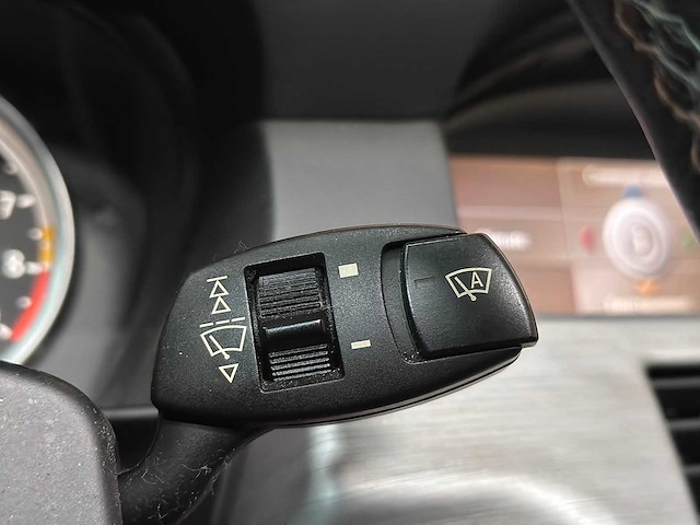 Bmw m5 5.0 v10 500pk 2006 e60 5-serie - afbeelding 15 van  49