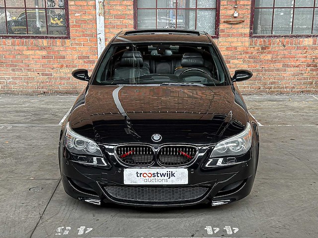 Bmw m5 5.0 v10 500pk 2006 e60 5-serie - afbeelding 36 van  39