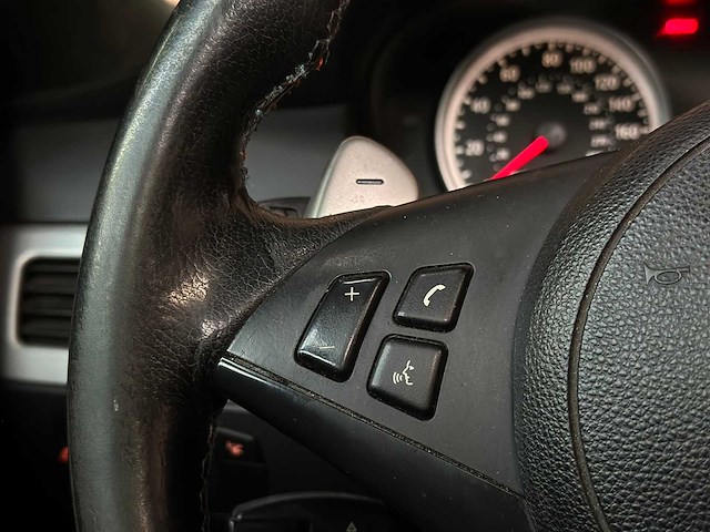 Bmw m5 5.0 v10 500pk 2006 e60 5-serie - afbeelding 13 van  41