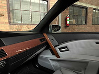 Bmw m5 5.0 v10 e60 500pk 2006 5-serie youngtimer - afbeelding 30 van  43