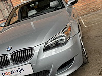 Bmw m5 5.0 v10 e60 500pk 2006 5-serie youngtimer - afbeelding 40 van  43