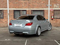 Bmw m5 5.0 v10 e60 500pk 2006 5-serie youngtimer - afbeelding 3 van  43