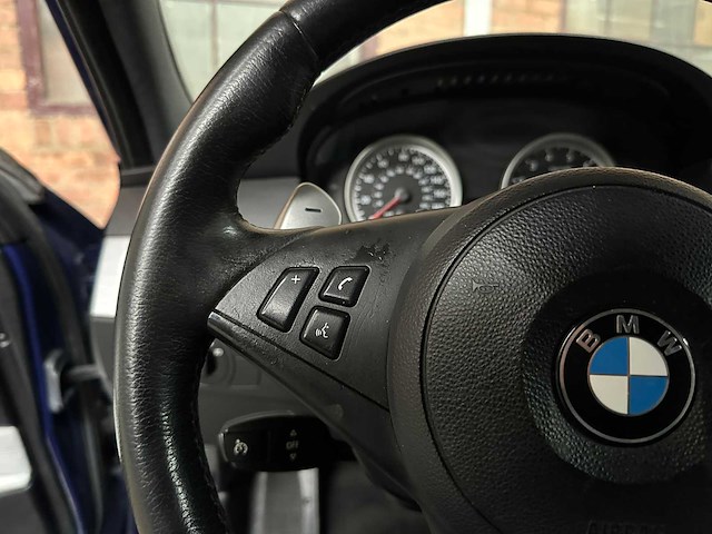 Bmw m5 5.0 v10 e60 500pk 2006 5-serie youngtimer - afbeelding 13 van  37
