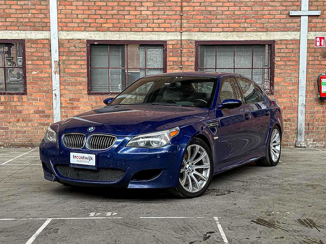 Bmw m5 5.0 v10 e60 500pk 2006 5-serie youngtimer - afbeelding 26 van  30