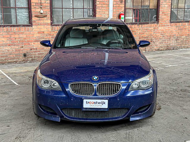 Bmw m5 5.0 v10 e60 500pk 2006 5-serie youngtimer - afbeelding 27 van  30