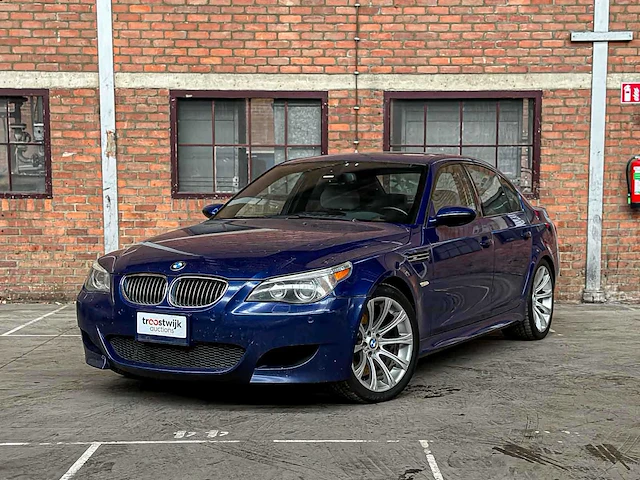 Bmw m5 5.0 v10 e60 500pk 2006 youngtimer - afbeelding 12 van  37