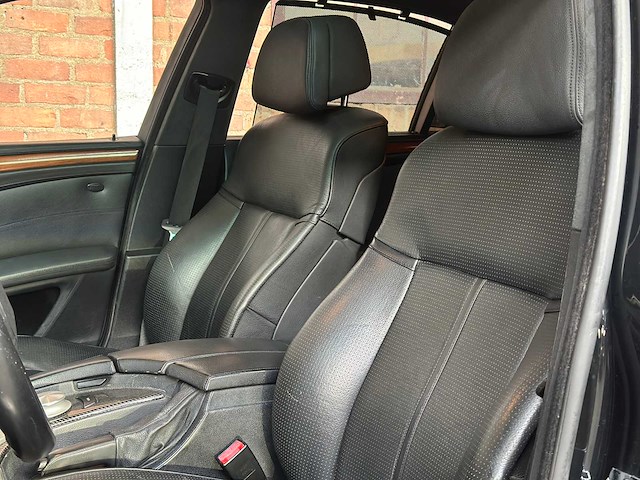 Bmw m5 5.0 v10 e60 500pk 2008 5-serie yountimer - afbeelding 34 van  41