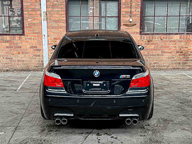 Bmw m5 5.0 v10 e60 507pk 2008 5-serie youngtimer - afbeelding 15 van  53