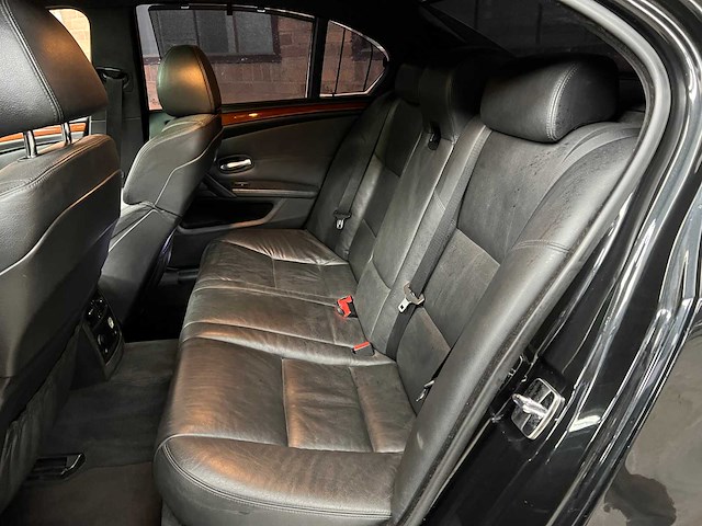 Bmw m5 5.0 v10 e60 507pk 2008 5-serie youngtimer - afbeelding 45 van  53