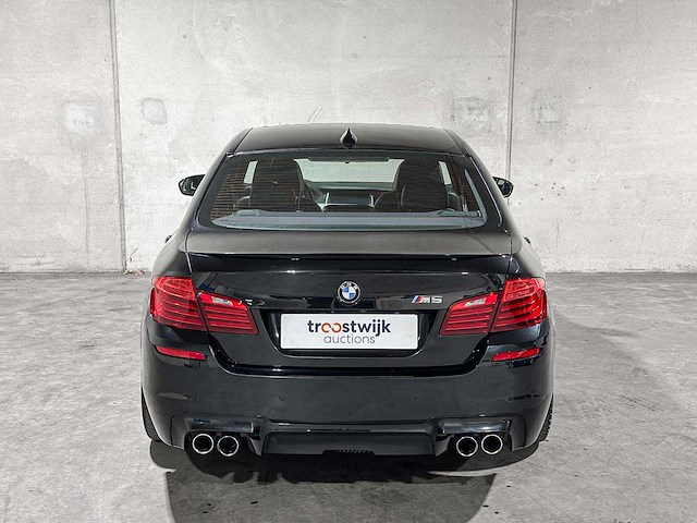 Bmw m5 f10 4.4 v8 560pk 2014 5-series, 3-zlj-94 - afbeelding 1 van  6