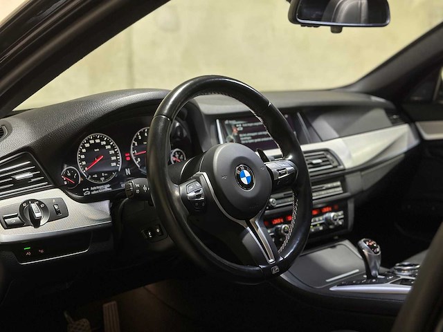 Bmw m5 f10 4.4 v8 560pk 2014 5-series, 3-zlj-94 - afbeelding 6 van  34