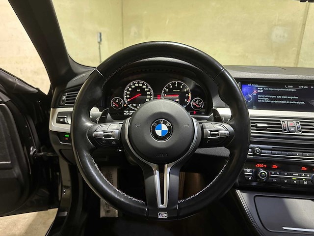 Bmw m5 f10 4.4 v8 560pk 2014 5-series, 3-zlj-94 - afbeelding 7 van  34