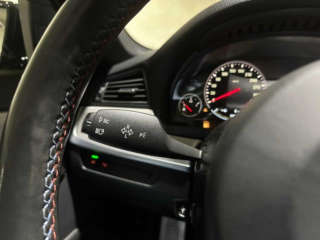 Bmw m5 f10 4.4 v8 560pk 2014 5-series, 3-zlj-94 - afbeelding 12 van  34