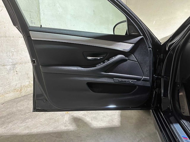 Bmw m5 f10 4.4 v8 560pk 2014 5-series, 3-zlj-94 - afbeelding 20 van  34