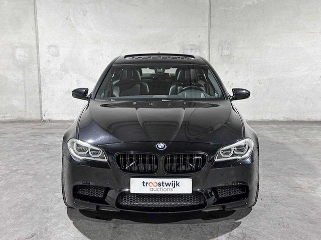 Bmw m5 f10 4.4 v8 560pk 2014 5-series, 3-zlj-94 - afbeelding 28 van  34