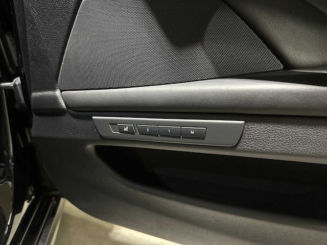 Bmw m5 f10 4.4 v8 560pk 2014 5-series, 3-zlj-94 - afbeelding 36 van  53