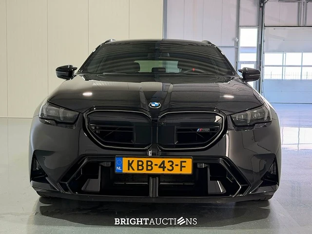 Bmw m5 touring full options 782pk 2026 (origineel-nl), kbb-43-f - afbeelding 54 van  60
