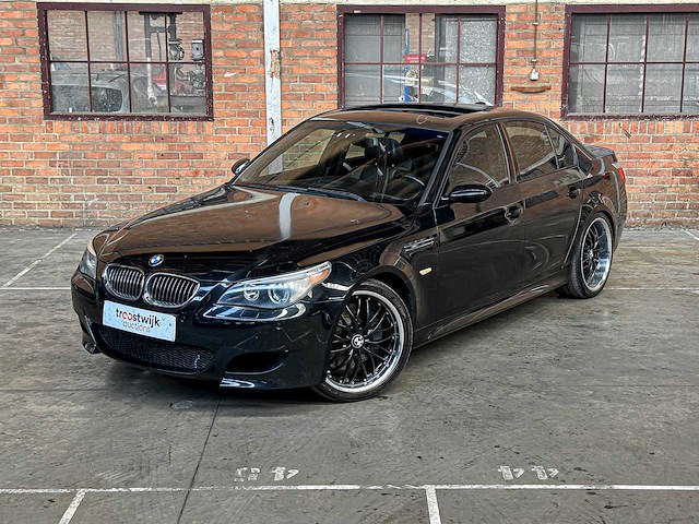 Bmw m5 v10 500pk 2006 - afbeelding 2 van  45