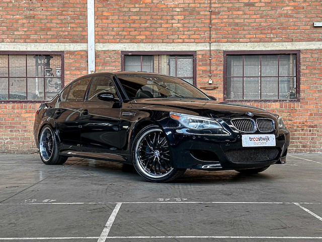 Bmw m5 v10 500pk 2006 - afbeelding 42 van  45