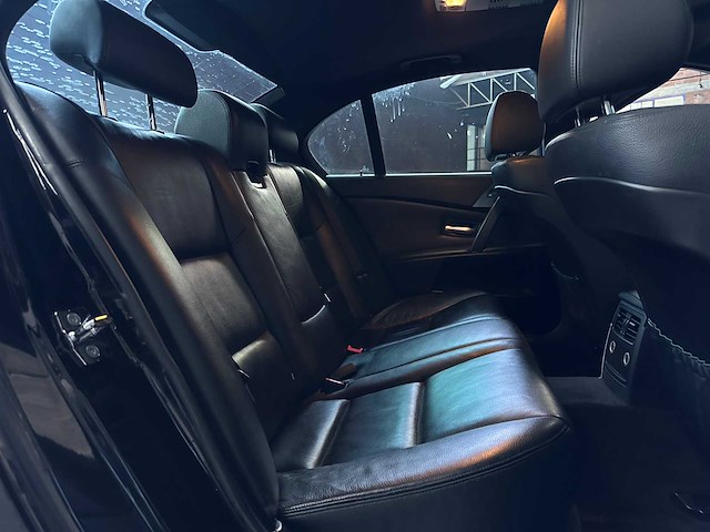 Bmw m5 v10 500pk 2006 - afbeelding 23 van  30