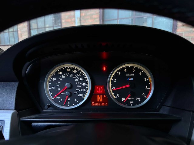 Bmw m5 v10 500pk 2006 - afbeelding 19 van  45