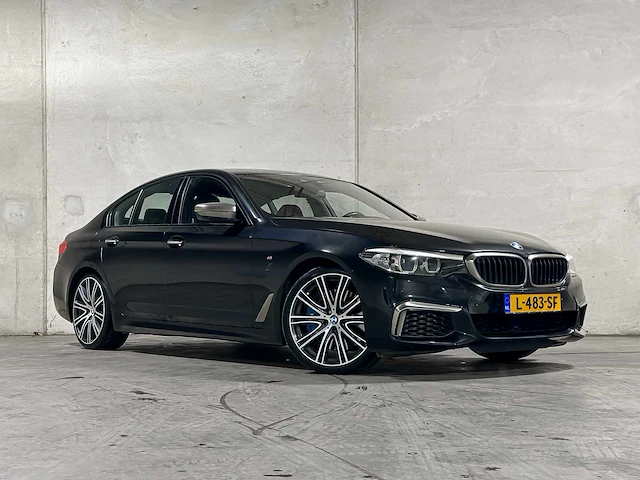 Bmw m550i xdrive high executive 4.4 v8 462pk 2017 5-serie, l-483-sf - afbeelding 3 van  64