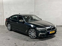 Bmw m550i xdrive high executive 4.4 v8 462pk 2017 5-serie, l-483-sf - afbeelding 4 van  64
