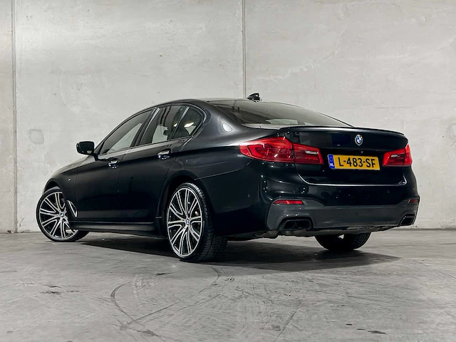 Bmw m550i xdrive high executive 4.4 v8 462pk 2017 5-serie, l-483-sf - afbeelding 14 van  64